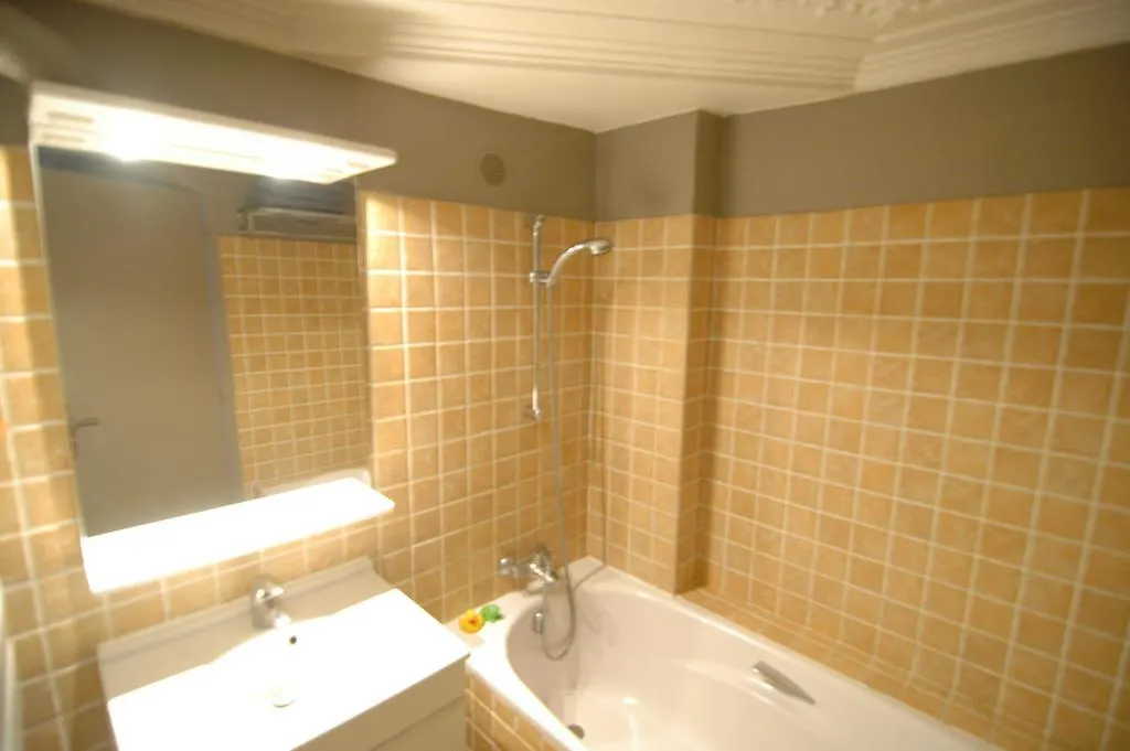Opera Prive - City Centre Appartement *